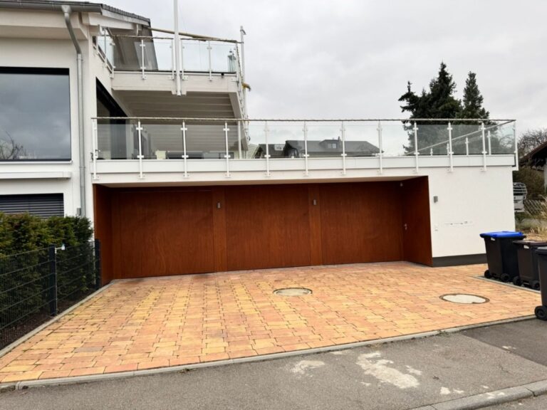 Konstanz Bodensee Seeseensucht Gebaeudeansicht Garagen