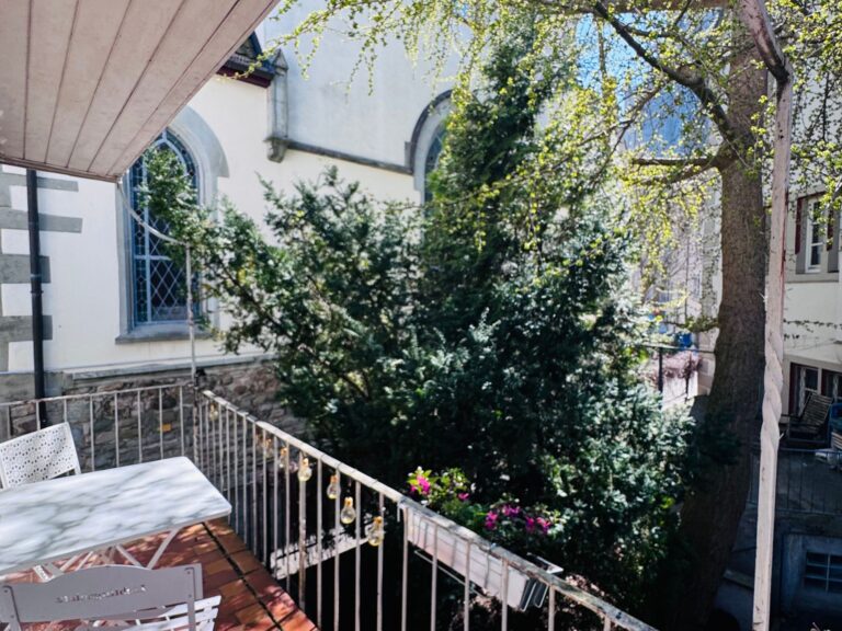 Seeglueck Oase konstanz Bodensee St Johan Retro 1 Balkon mit Sitzbereich