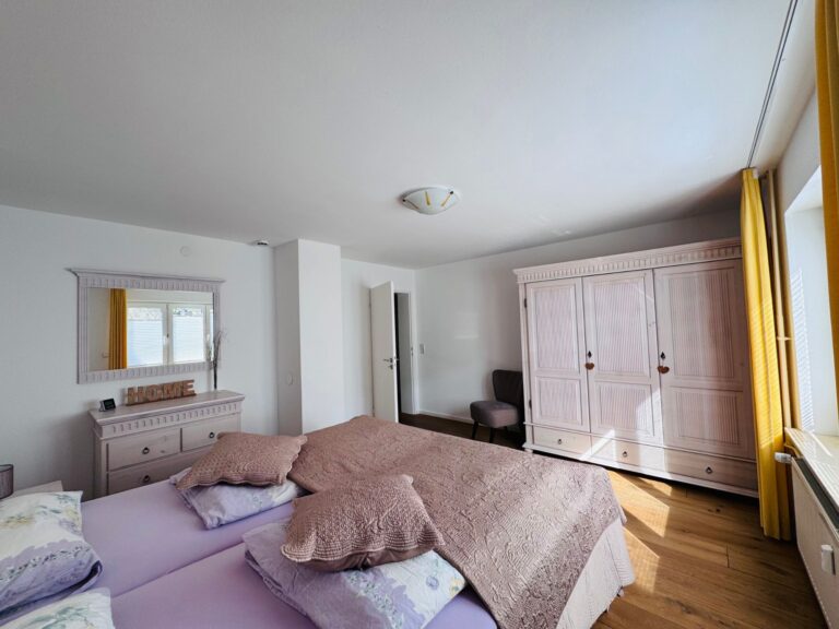 Seeglueck Rheinparadies Konstanz Bodensee Schlafzimmer mit Doppelbett