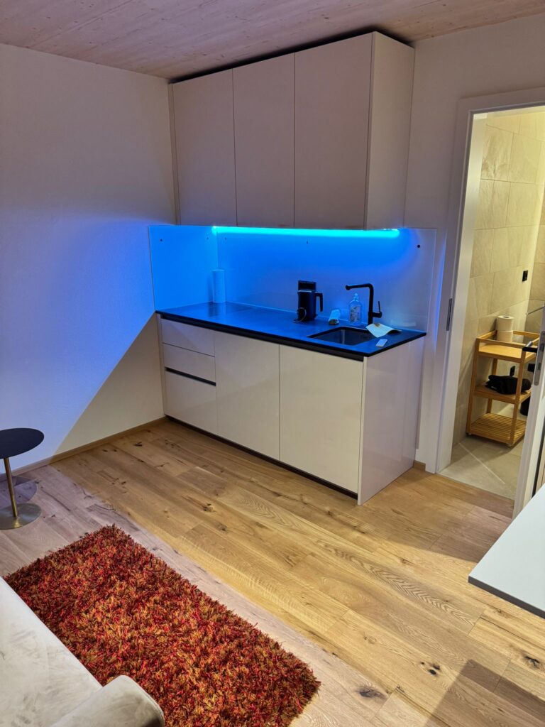 seeglueck | Kleine Rose | Rosenhof 118 6597fd45 010b 4960 af75 53773b591997 1