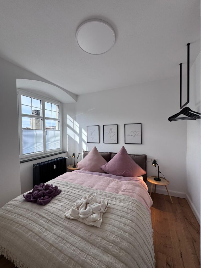 seeglueck | schussenrieder hof | wohnung nr. 6 6 Schlafzimmer 1