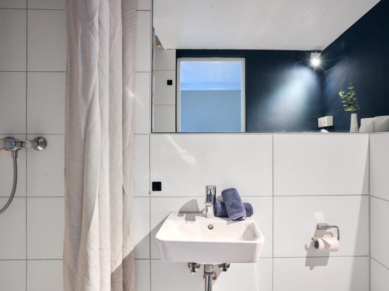seeglueck | altstadt loft | urban 6 bad 02