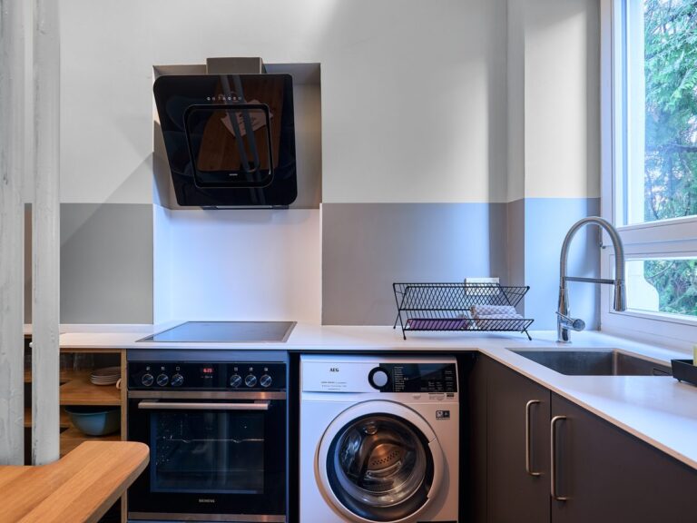 seeglueck | altstadt loft | urban 20 kueche 02