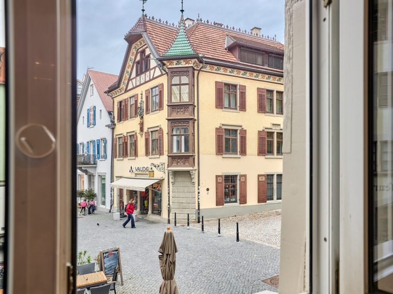 seeglueck | Münsterzauber | zentral 20 Altstadthaus mit Erker auf der Hofhalde, Blick aus dem Appartement Münsterzauber