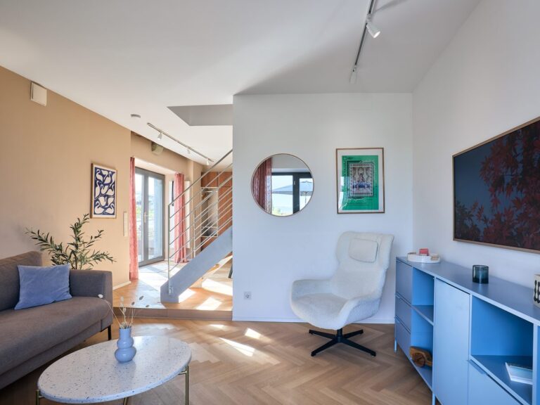 Wohnzimmer 02